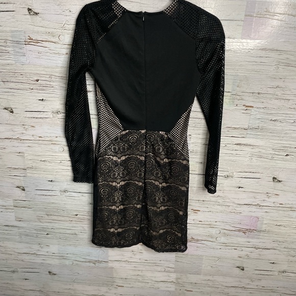 Topshop black cream lace long sleeve mesh size 6 - Picture 8 of 11